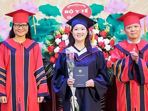 Nhiều ý kiến tranh luận về việc Bộ Giáo dục và Đào tạo hay Bộ Y tế quản lý mảng đào tạo y khoa