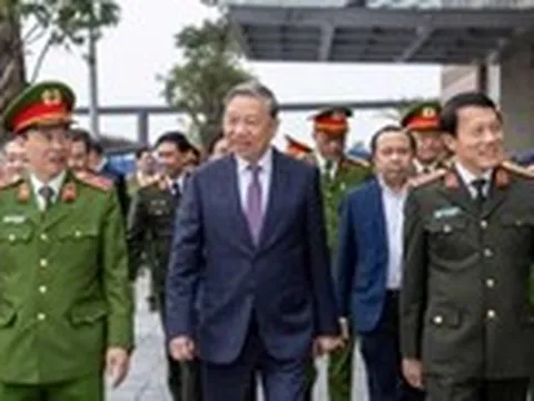 Tổng Bí thư Tô Lâm thăm, làm việc tại Trung tâm Dữ liệu quốc gia