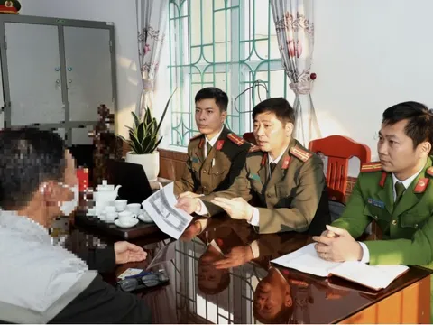 Công an làm việc với chủ tài khoản 'Xuân Hòa Xtrail' chia sẻ bài viết của phản động