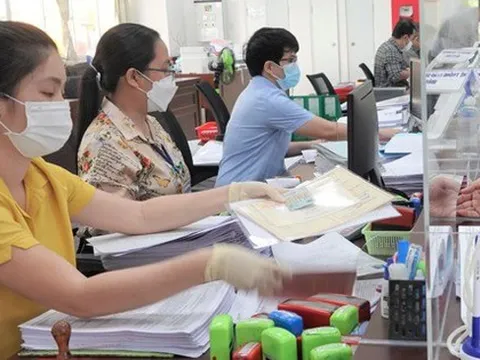 Bộ Nội vụ thông tin về chính sách tiền lương, phụ cấp