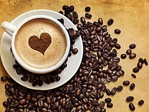 Lợi ích của những thực phẩm và đồ uống quen thuộc như cà phê, quả bơ, khoai tây