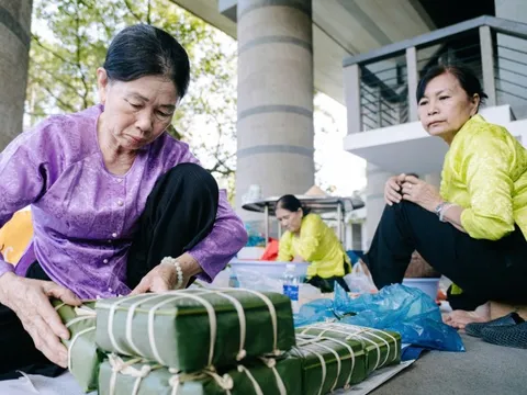 Về nhà trong những giấc mơ xa