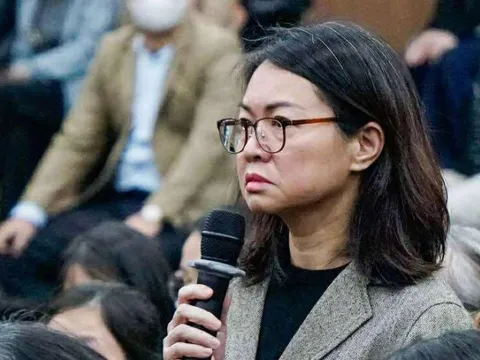 Thấy có nhiều vụ án hối lộ, chồng của nữ Cục trưởng An toàn thực phẩm nói dừng nhận tiền 'cảm ơn'