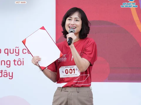 Generali Việt Nam hưởng ứng Thử thách toàn cầu 2024 với hành trình “1831 km xuyên Việt, gây quỹ cho em”